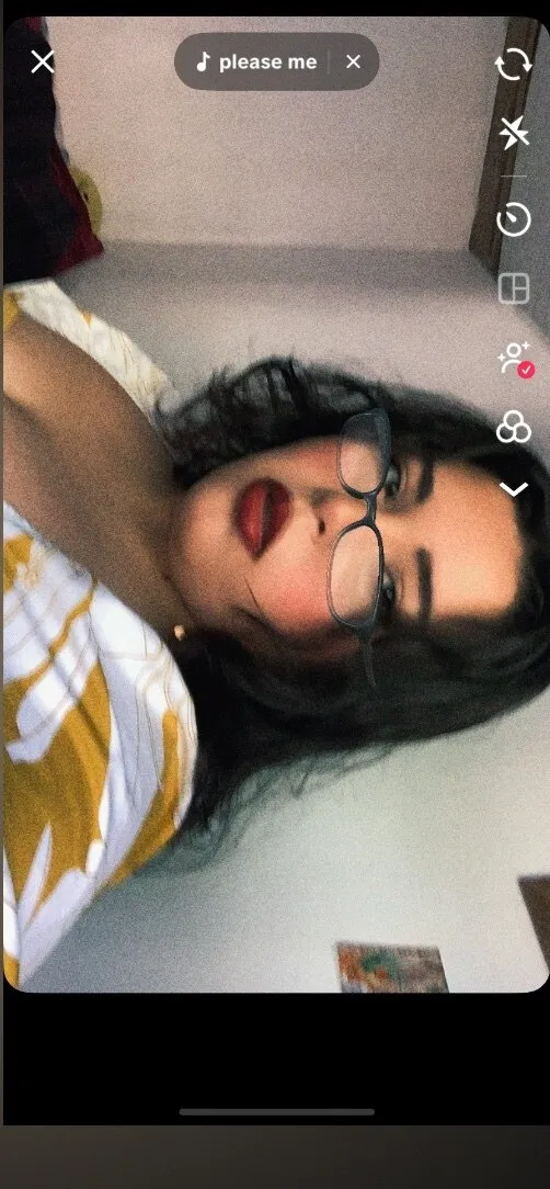 Julia OnlyFans header