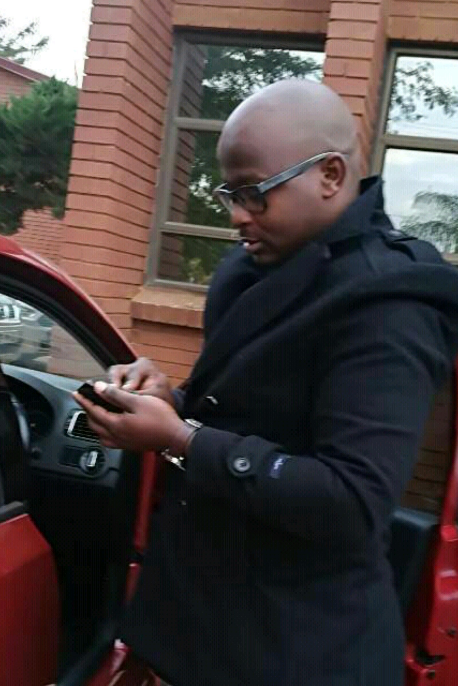 aphaneiso OnlyFans header