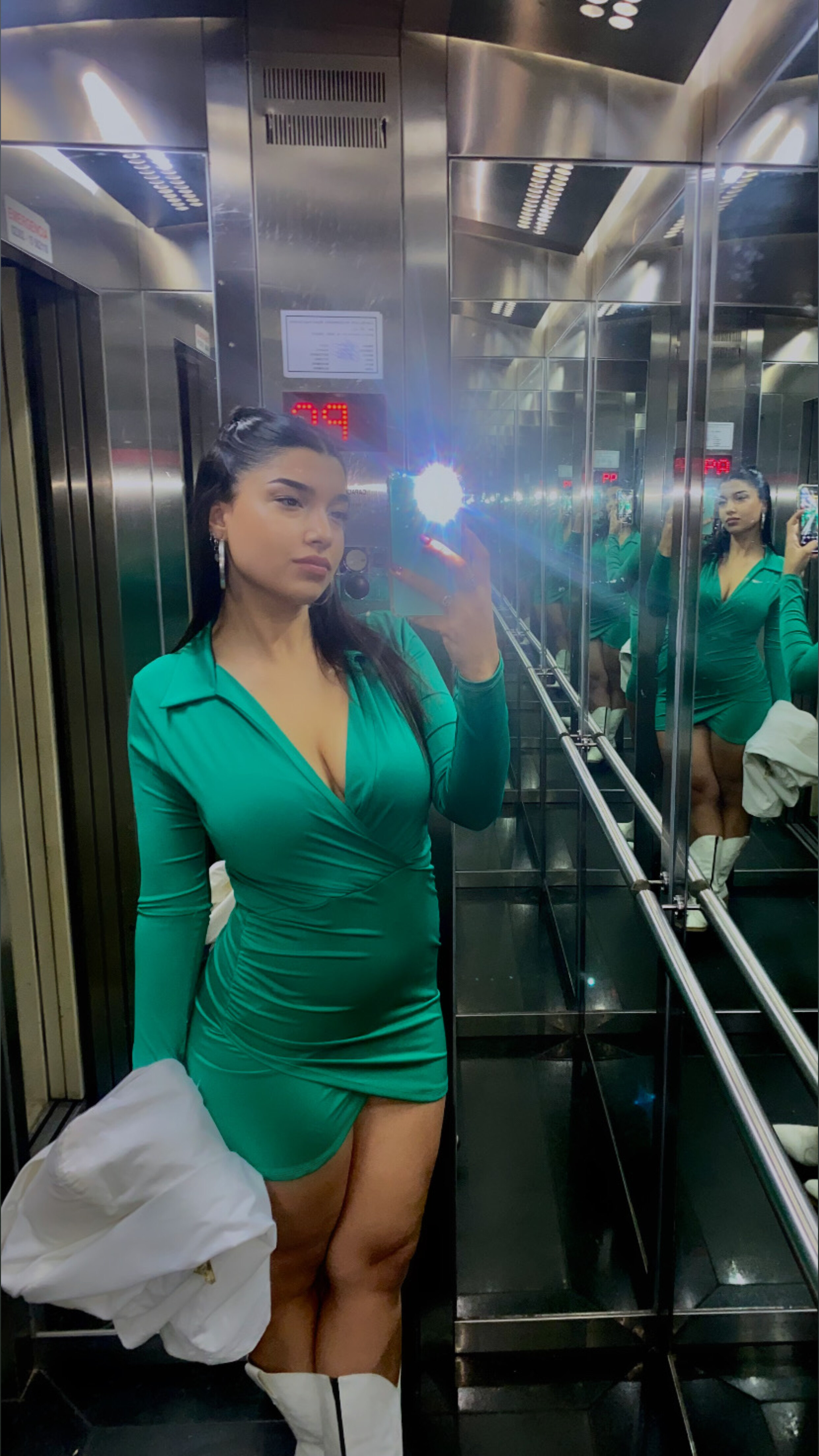 Aphrodite OnlyFans header