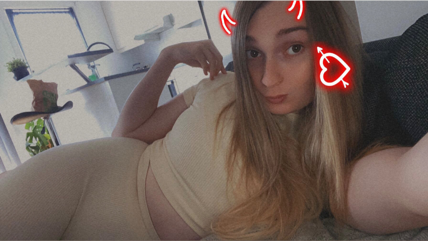 April OnlyFans header