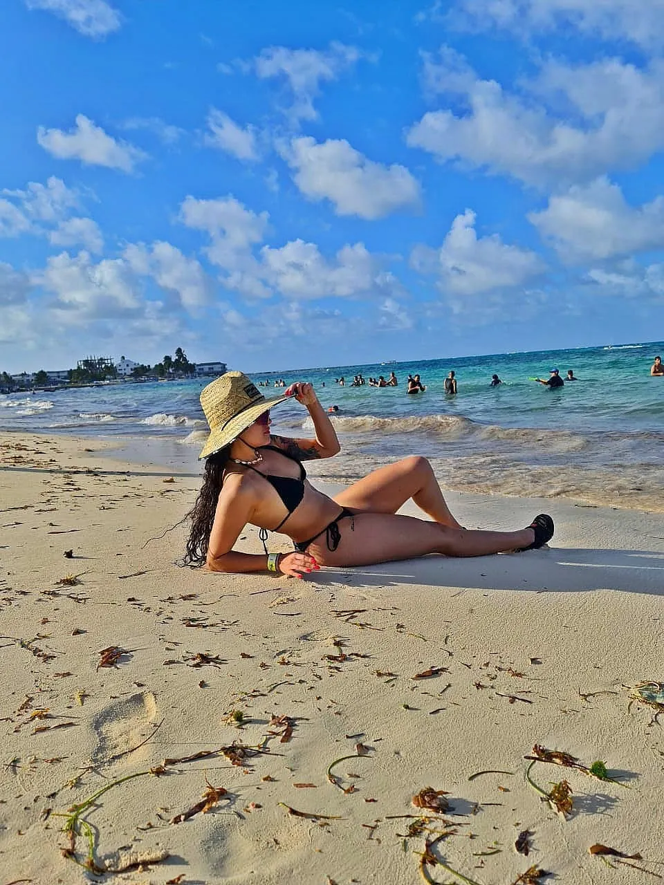 April Kendall❤️‍🔥😈 OnlyFans header