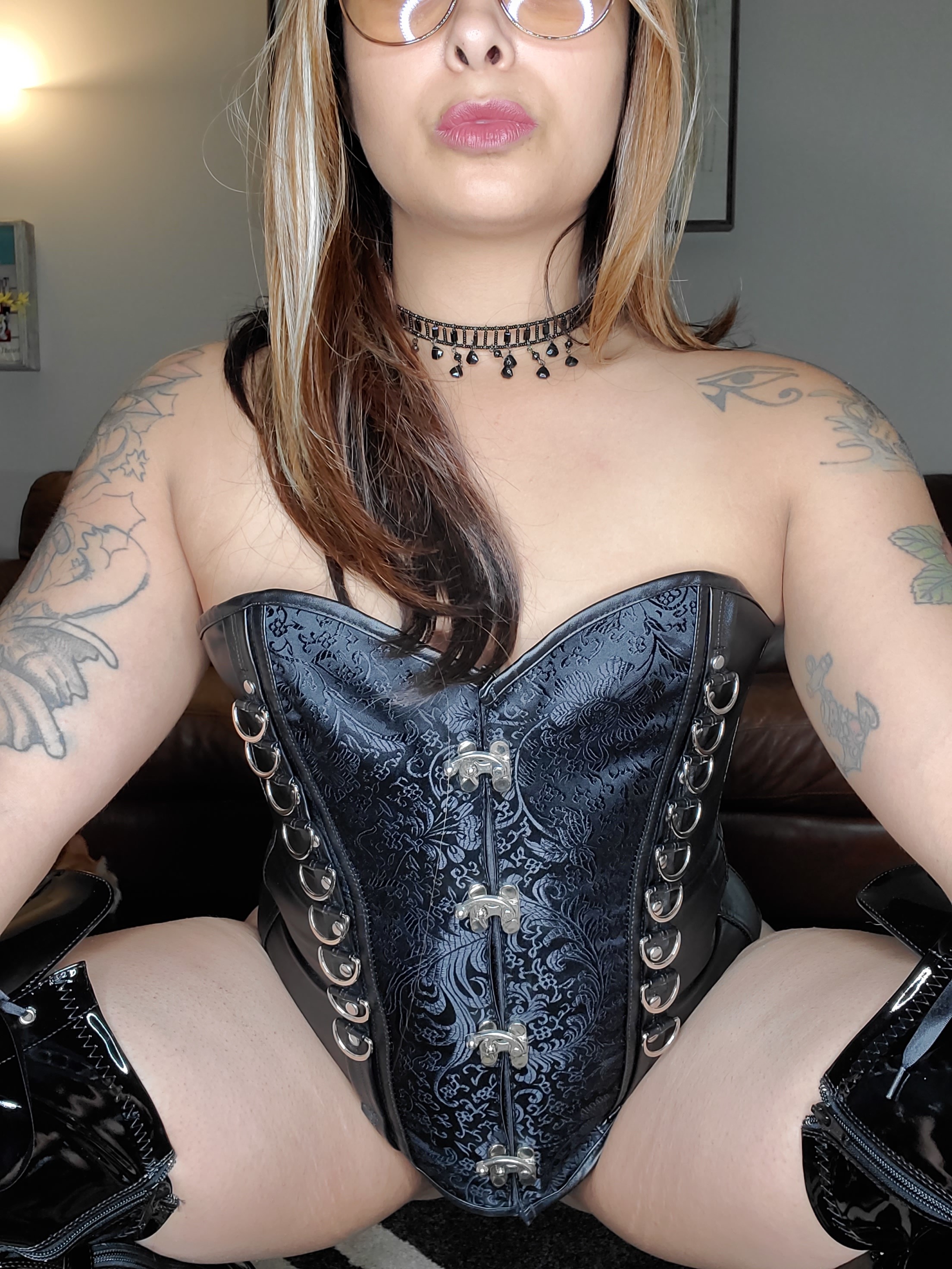 Mistress Aqua Belle $Paid$ OnlyFans header