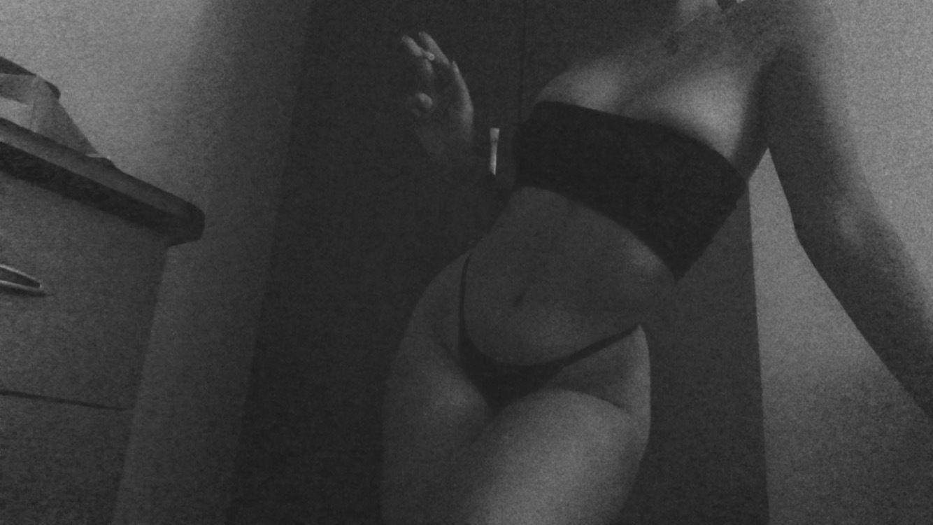 Aquiloos OnlyFans header