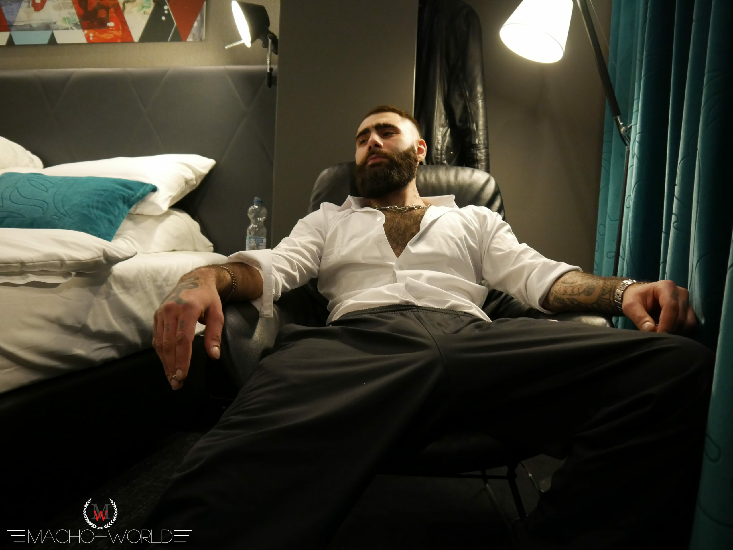 ARAB MACHO  XXX OnlyFans header