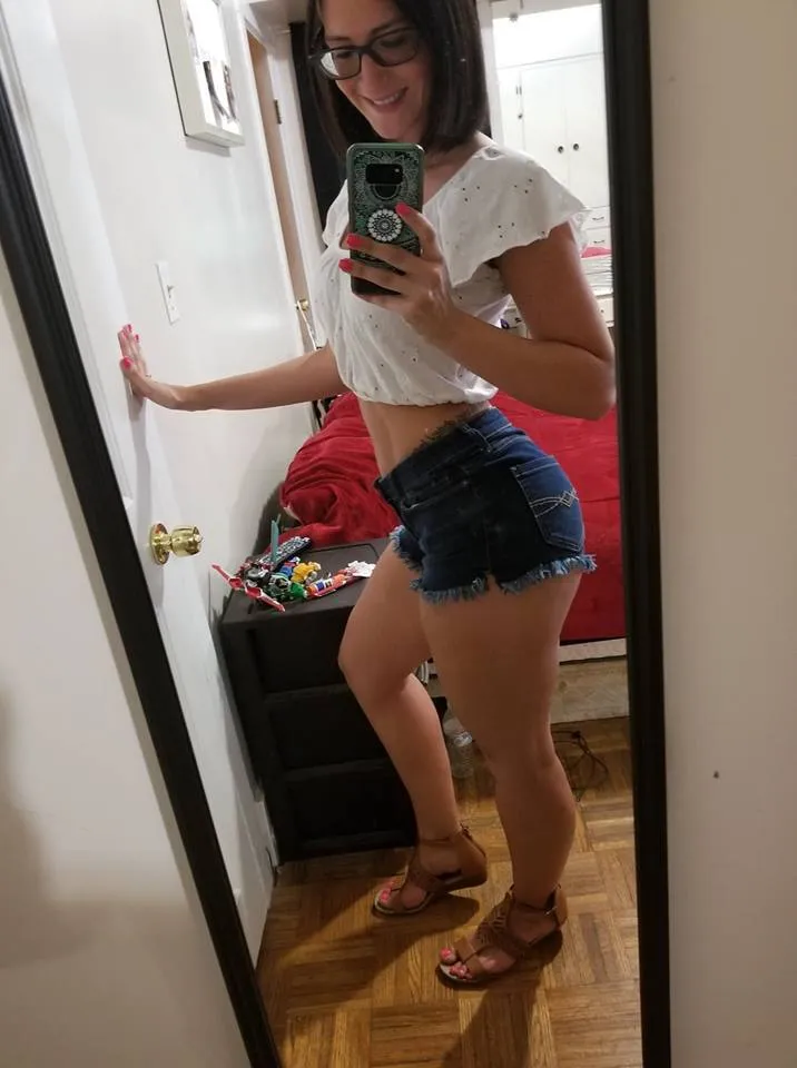 Arianna *top 6%* OnlyFans header