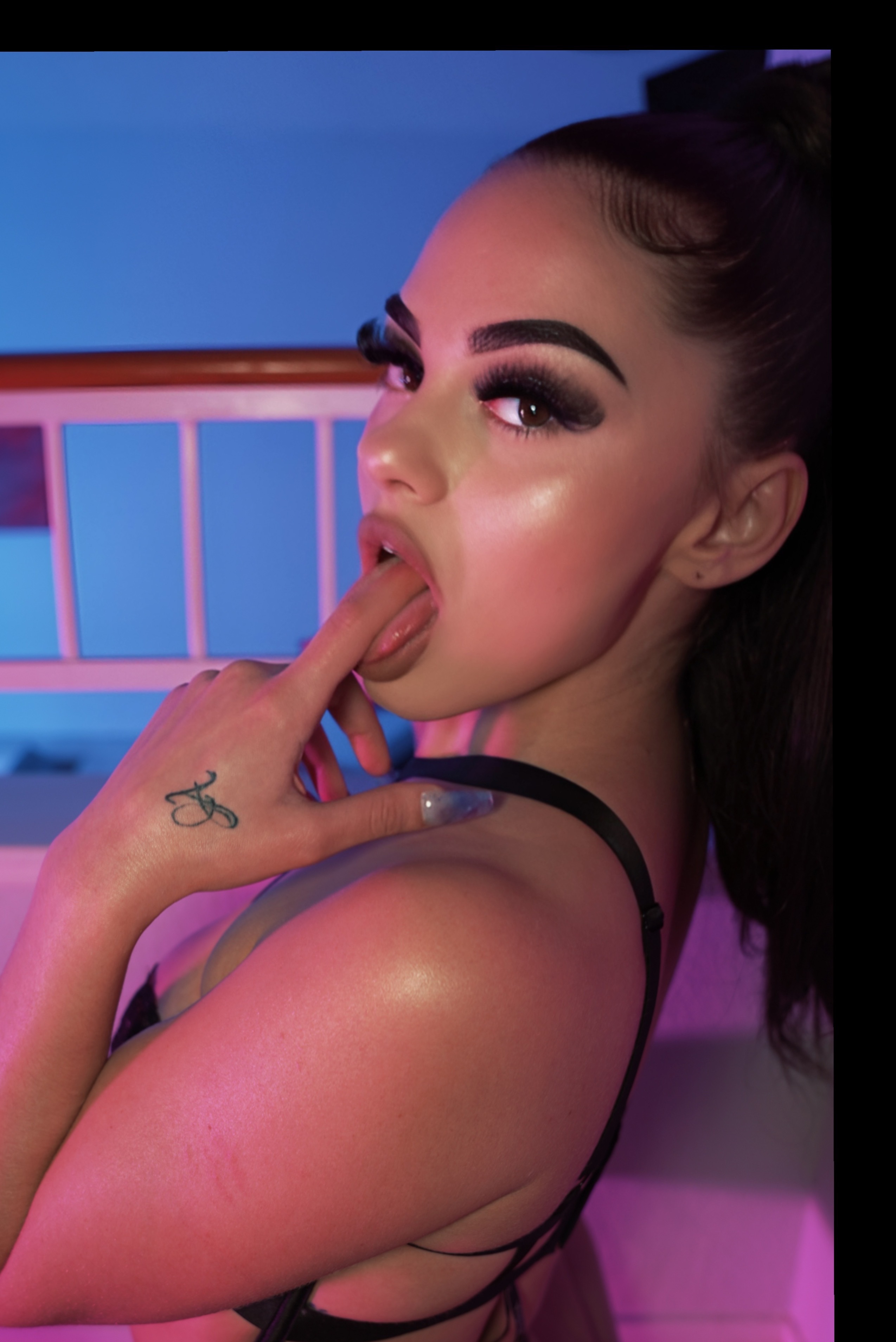 Italian Stallion 🐎💦 Aria Staz