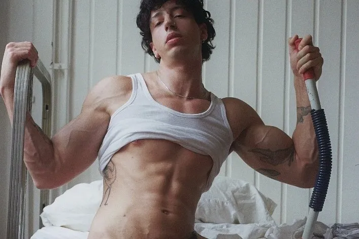 ǟʀȶɛʍɨʂ OnlyFans header