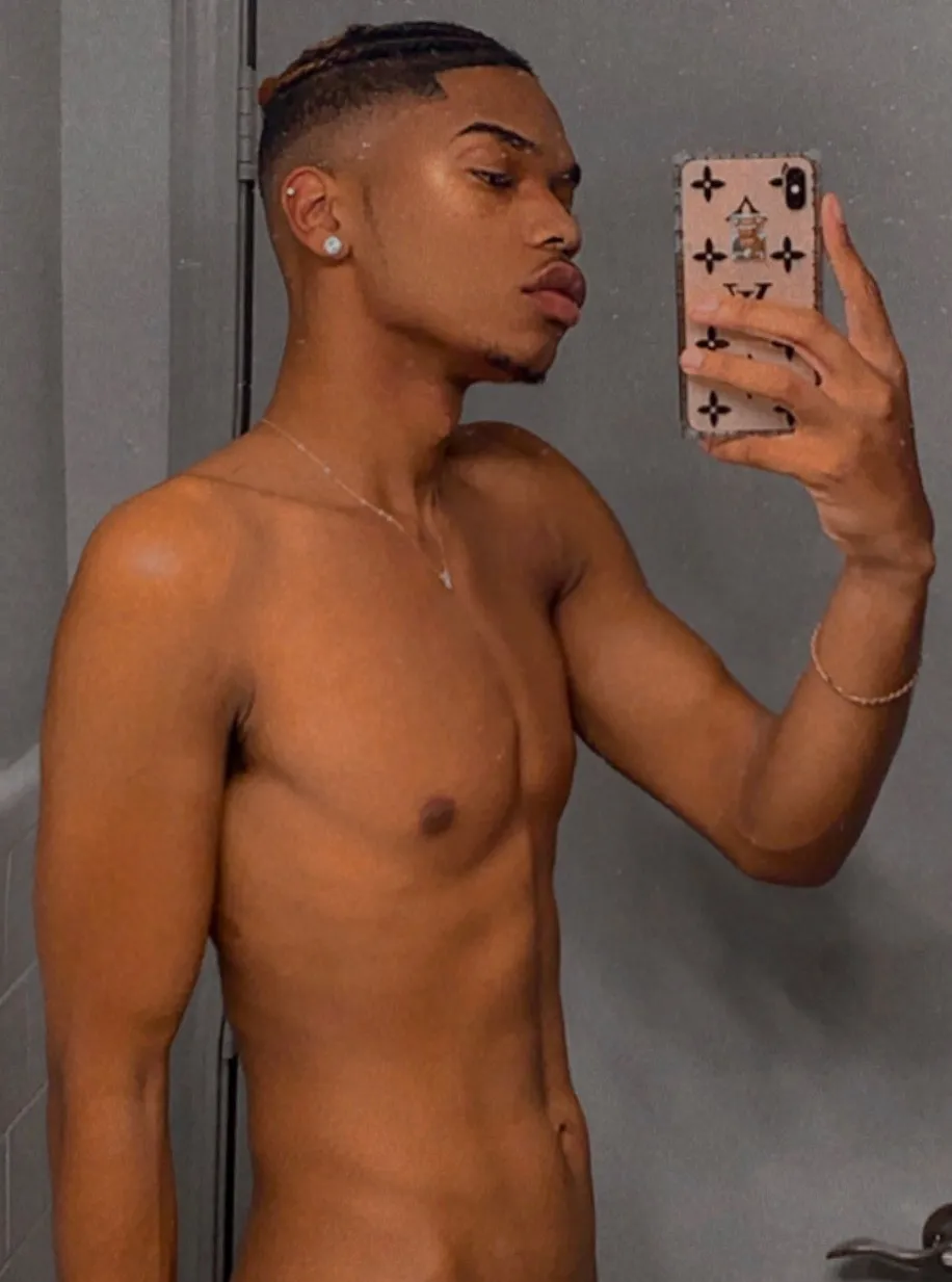 HUNG-ASF🍆💦 OnlyFans profile picture