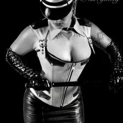 Asha the Star -Haute Couture Kink- OnlyFans profile picture