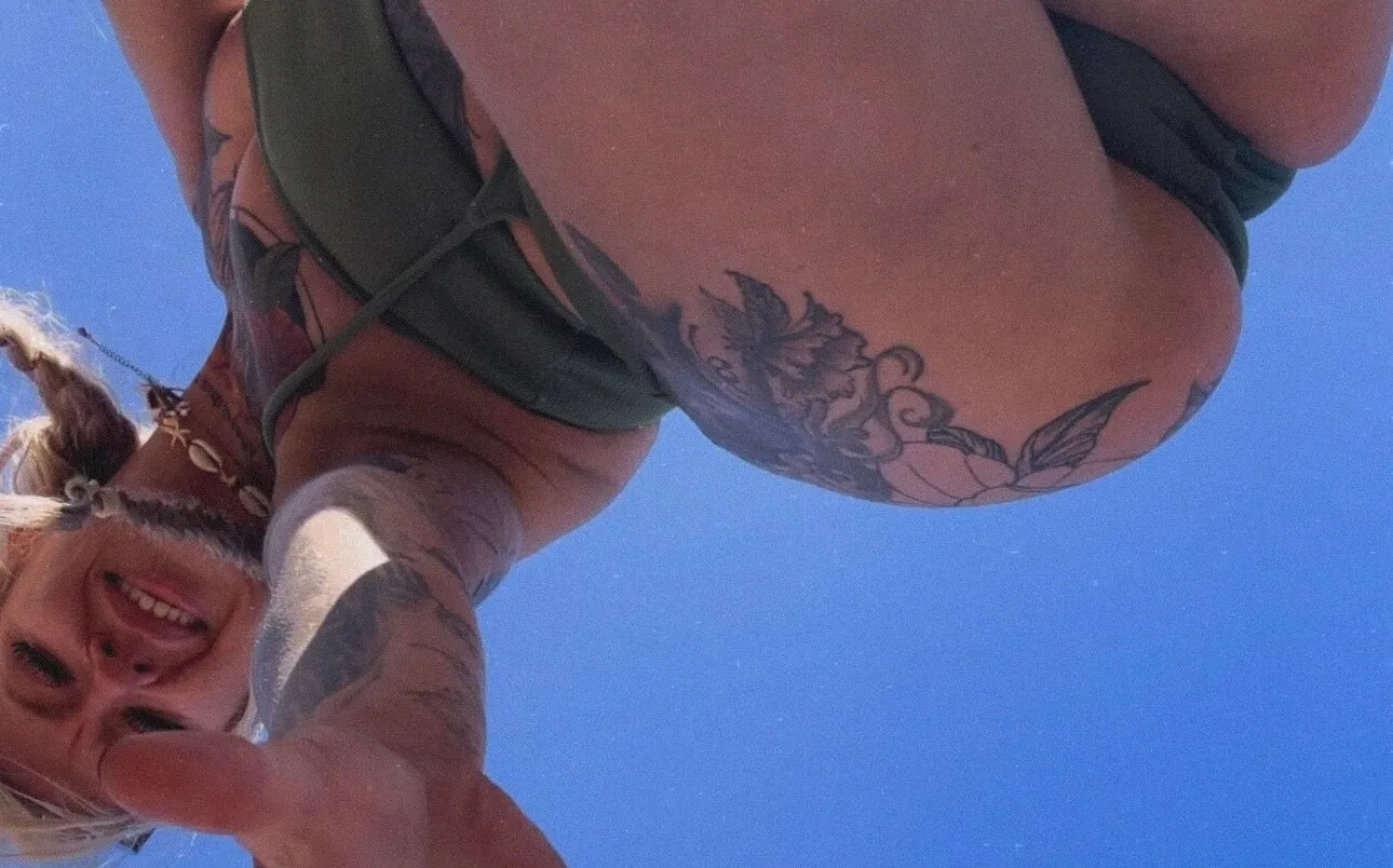 ASHLEY-MAY OnlyFans header