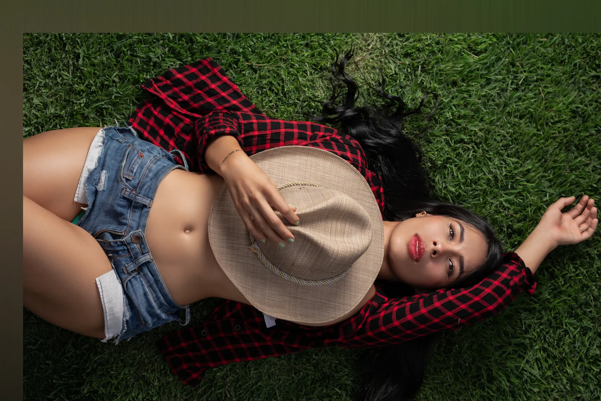 ASH OnlyFans header