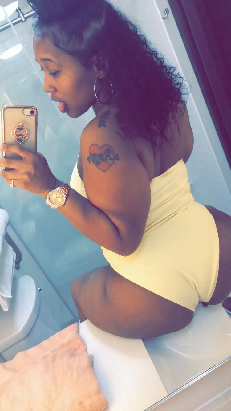 Asian OnlyFans profile picture