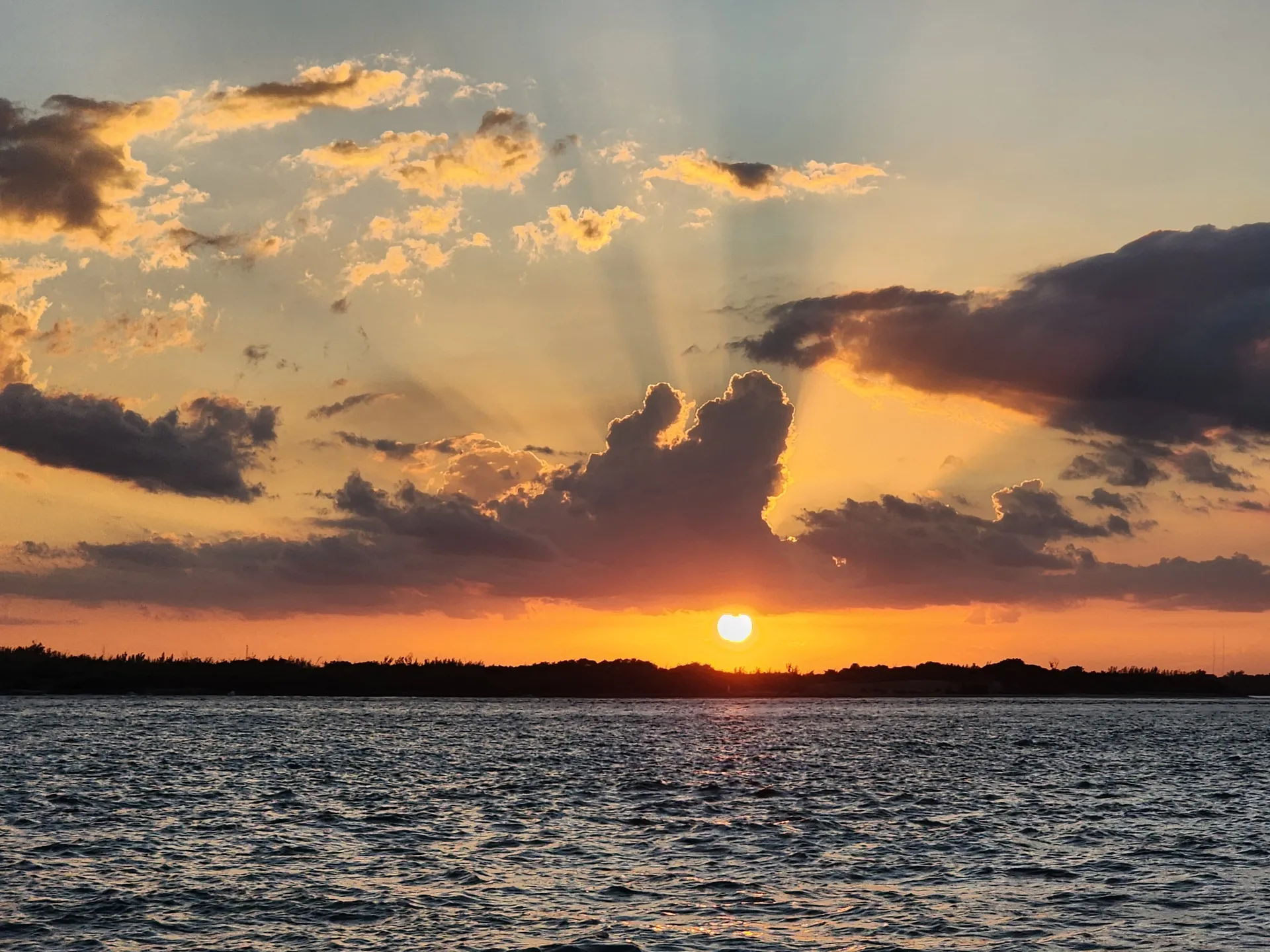 Asiri Ocean OnlyFans header