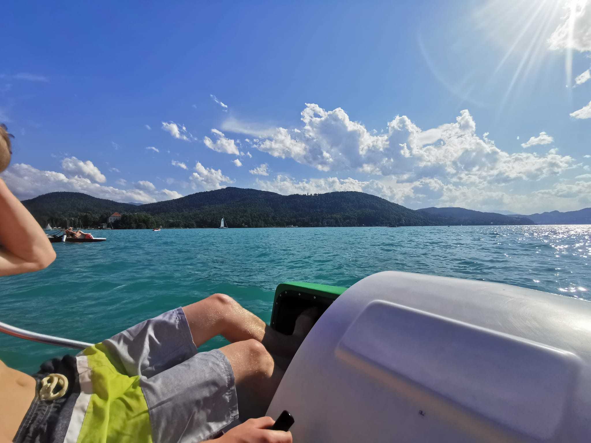 AT11hours OnlyFans header