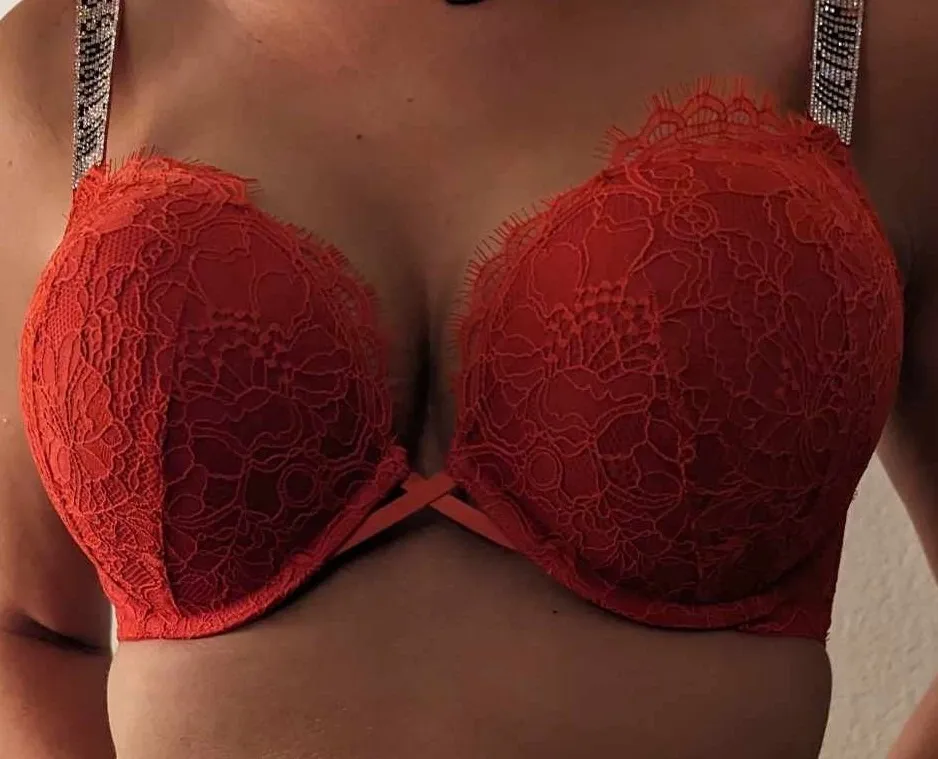 ATXHotwife85 VIP OnlyFans header