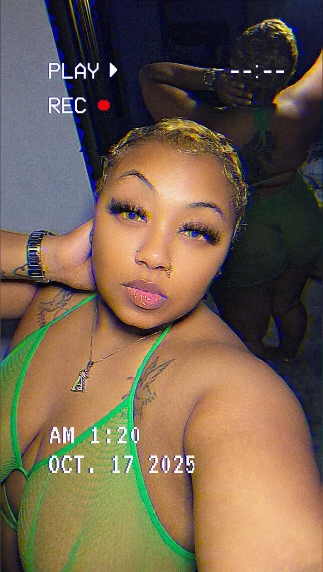 ✨️ÅuñyåThëëDõll✨️