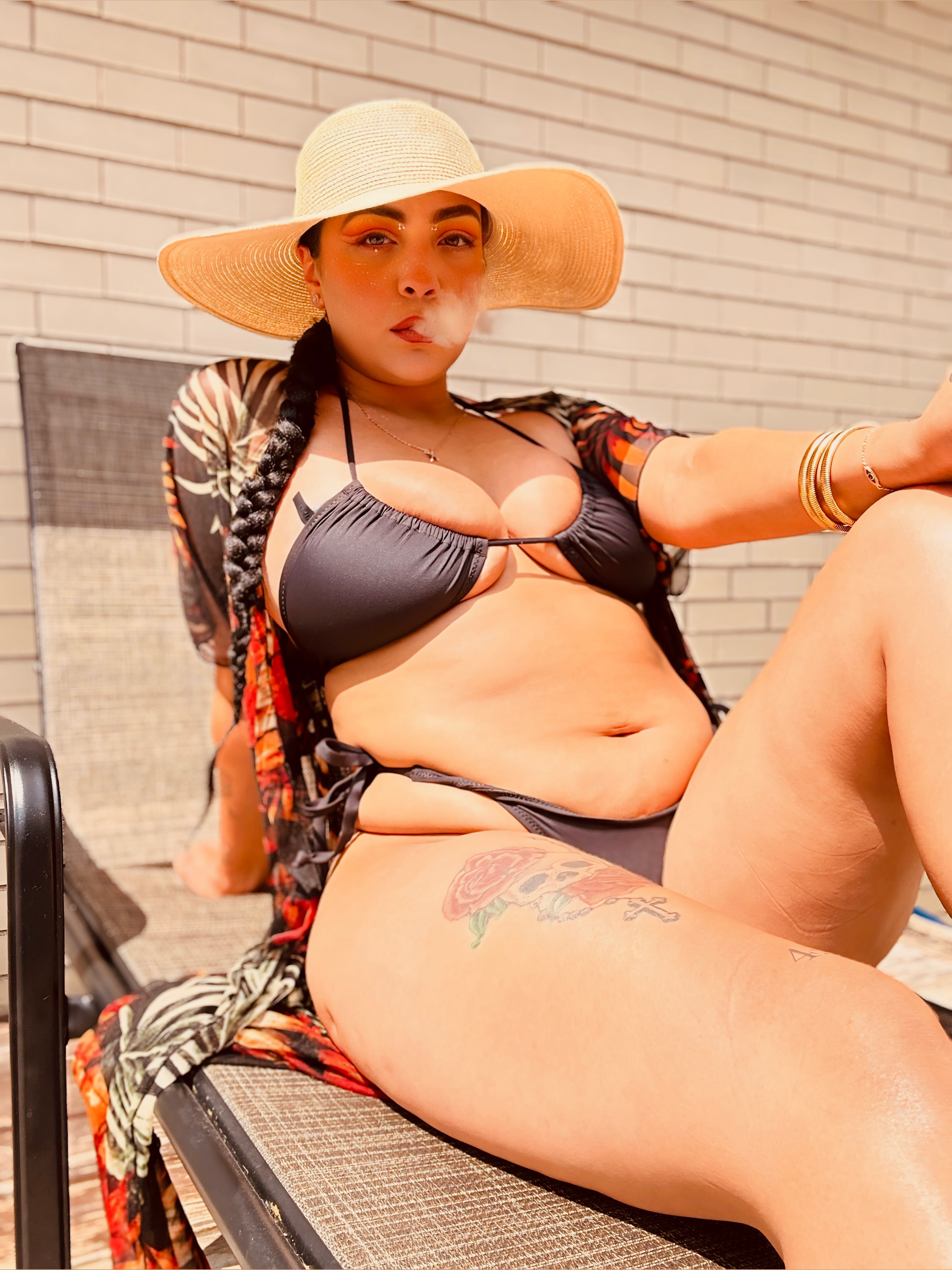 WHATAURA OnlyFans header