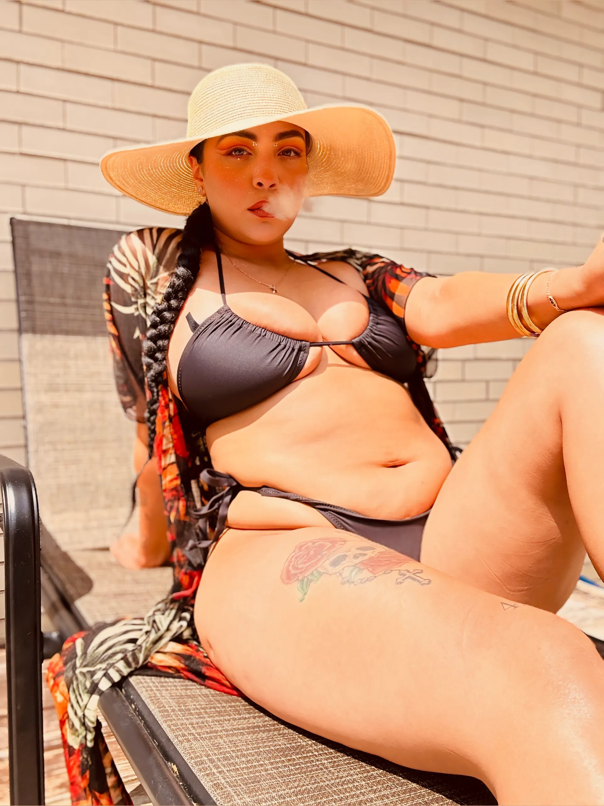 WHATAURA OnlyFans header