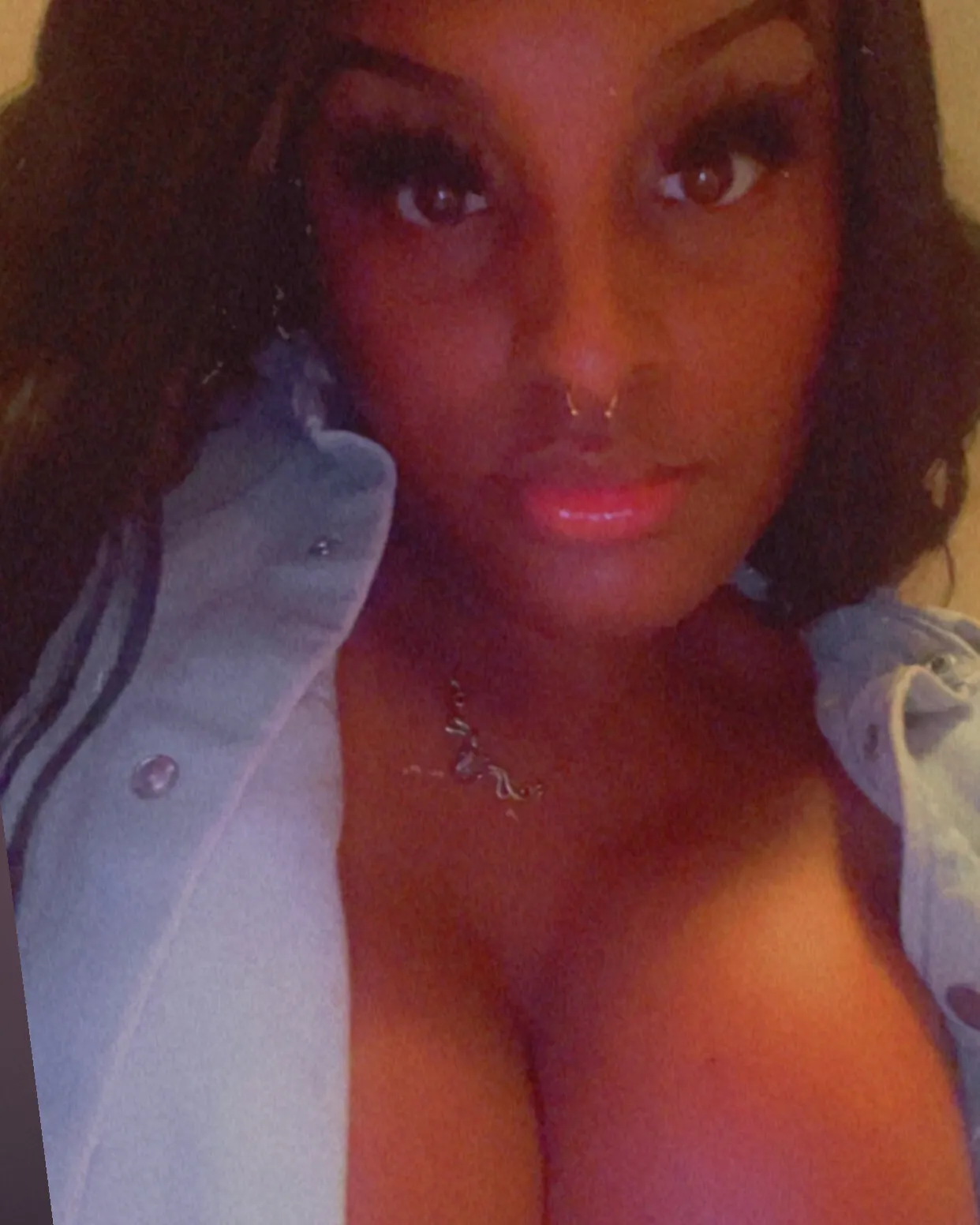 Aura diamond OnlyFans header