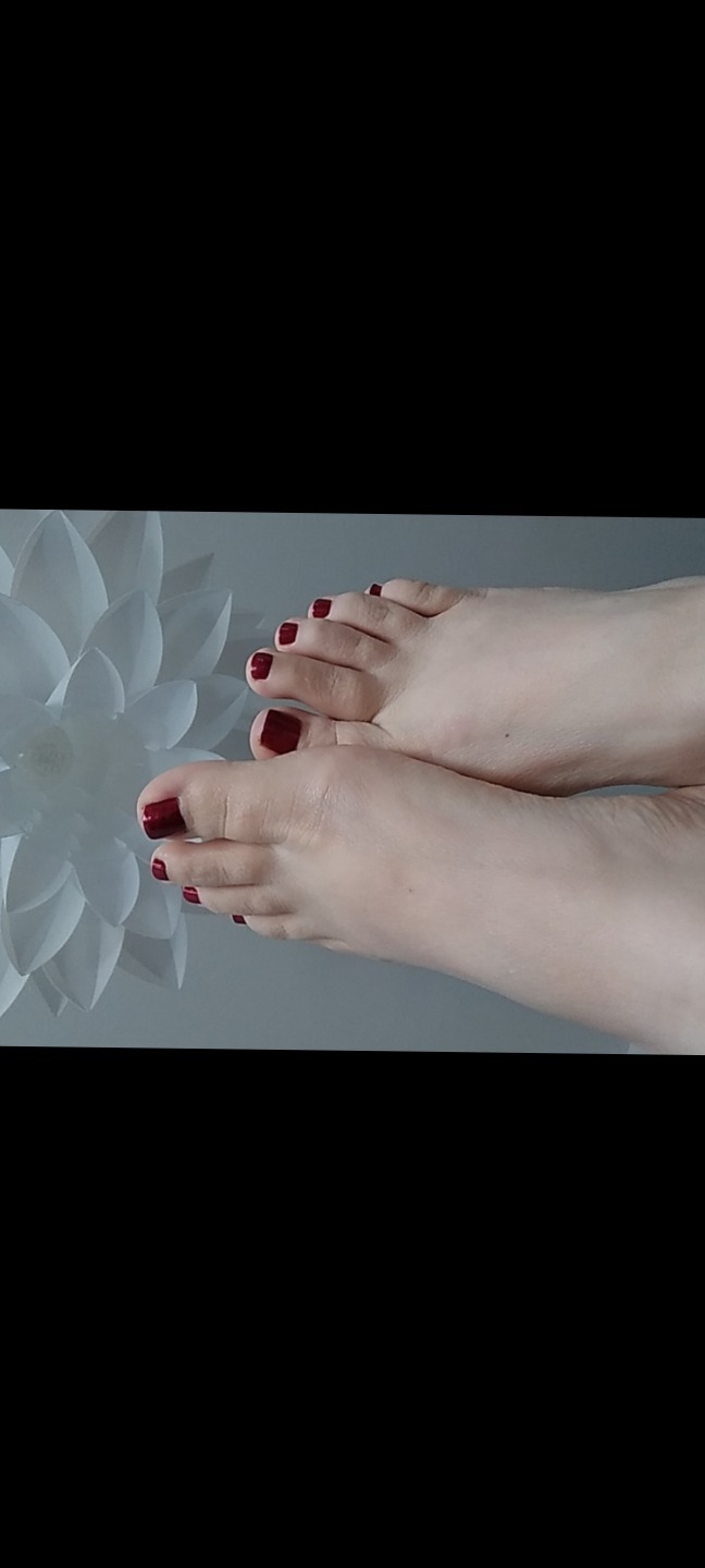 Aurelia OnlyFans header