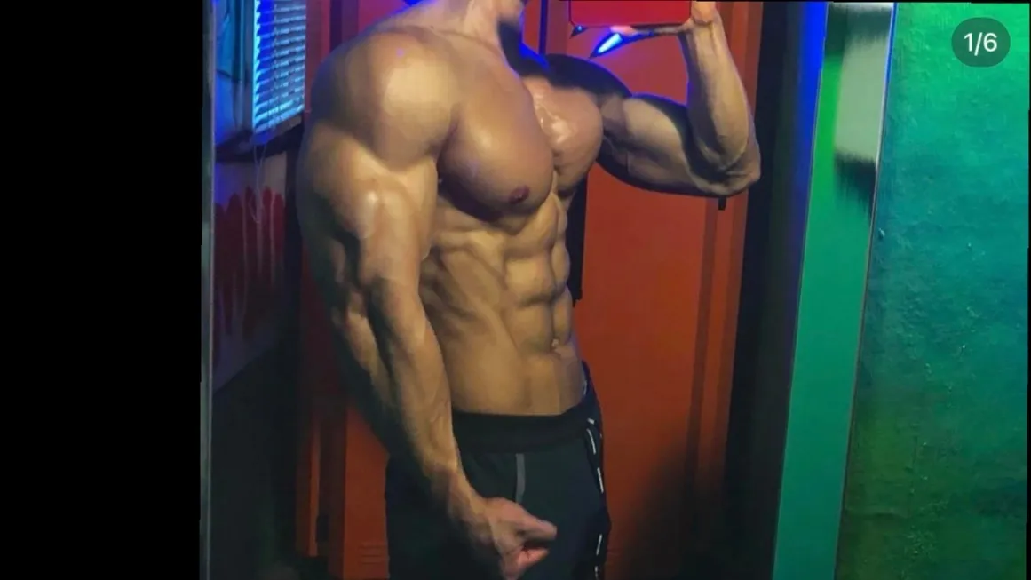 Au Revoir OnlyFans header