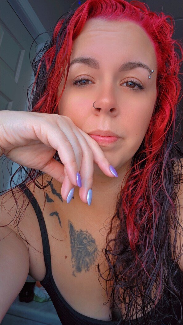 Aurora 👑 FREE PAGE