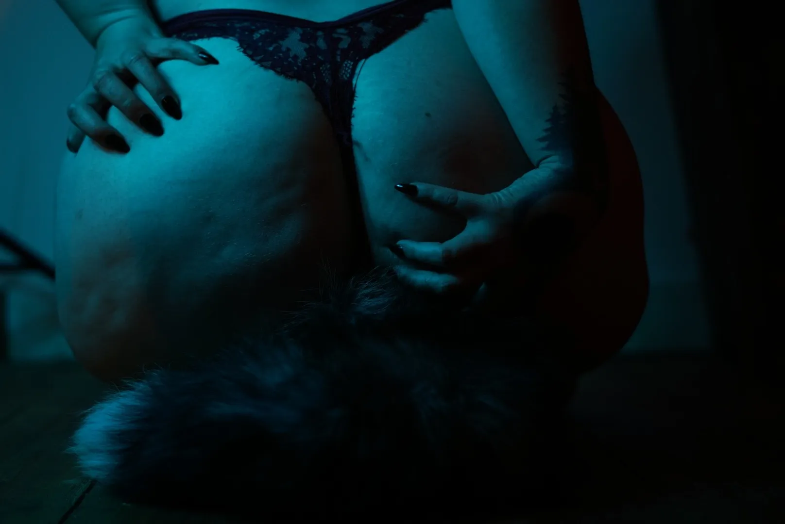 Aurora Hellada OnlyFans header