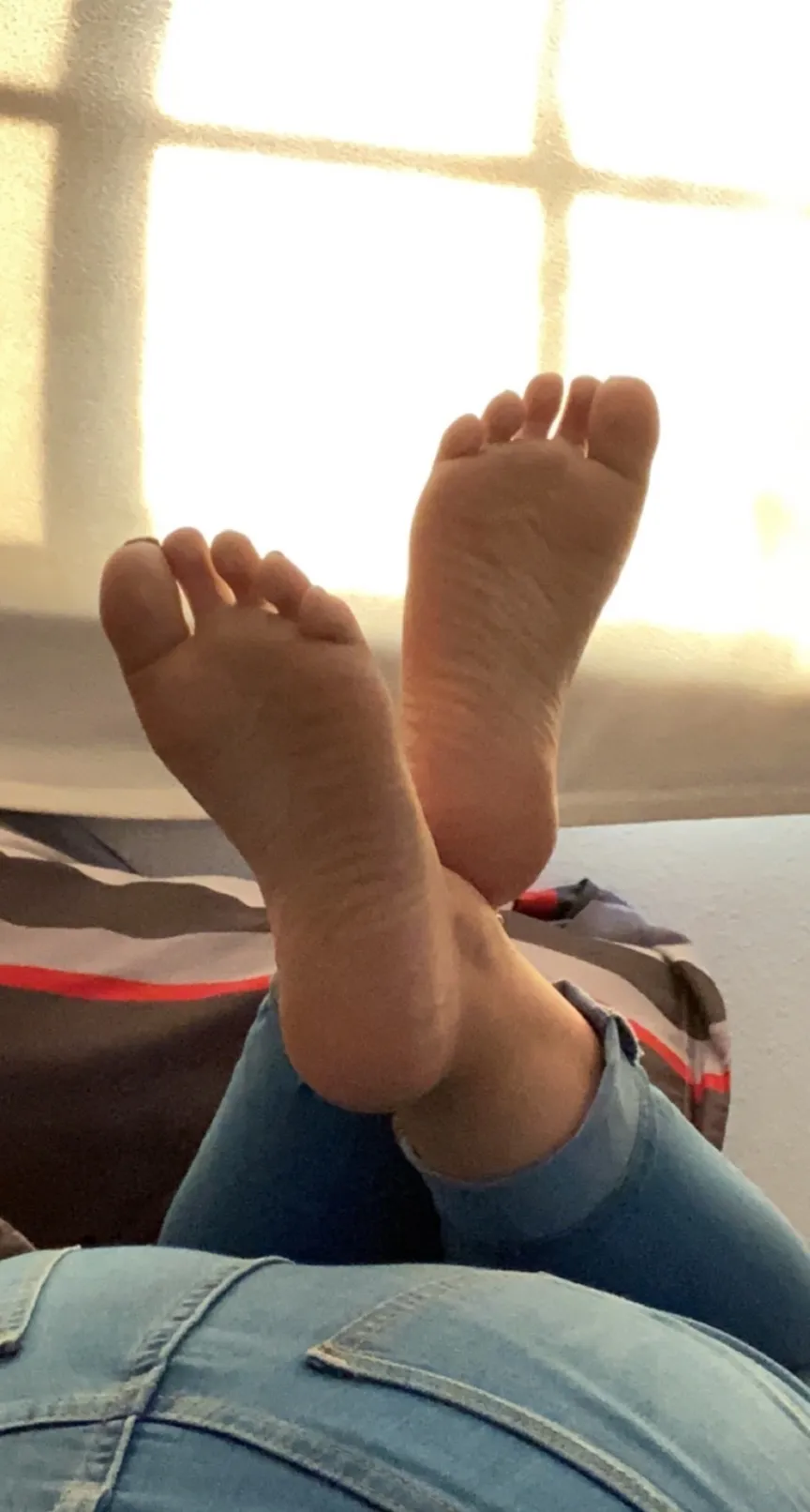 Auroras Chubby Feet OnlyFans header