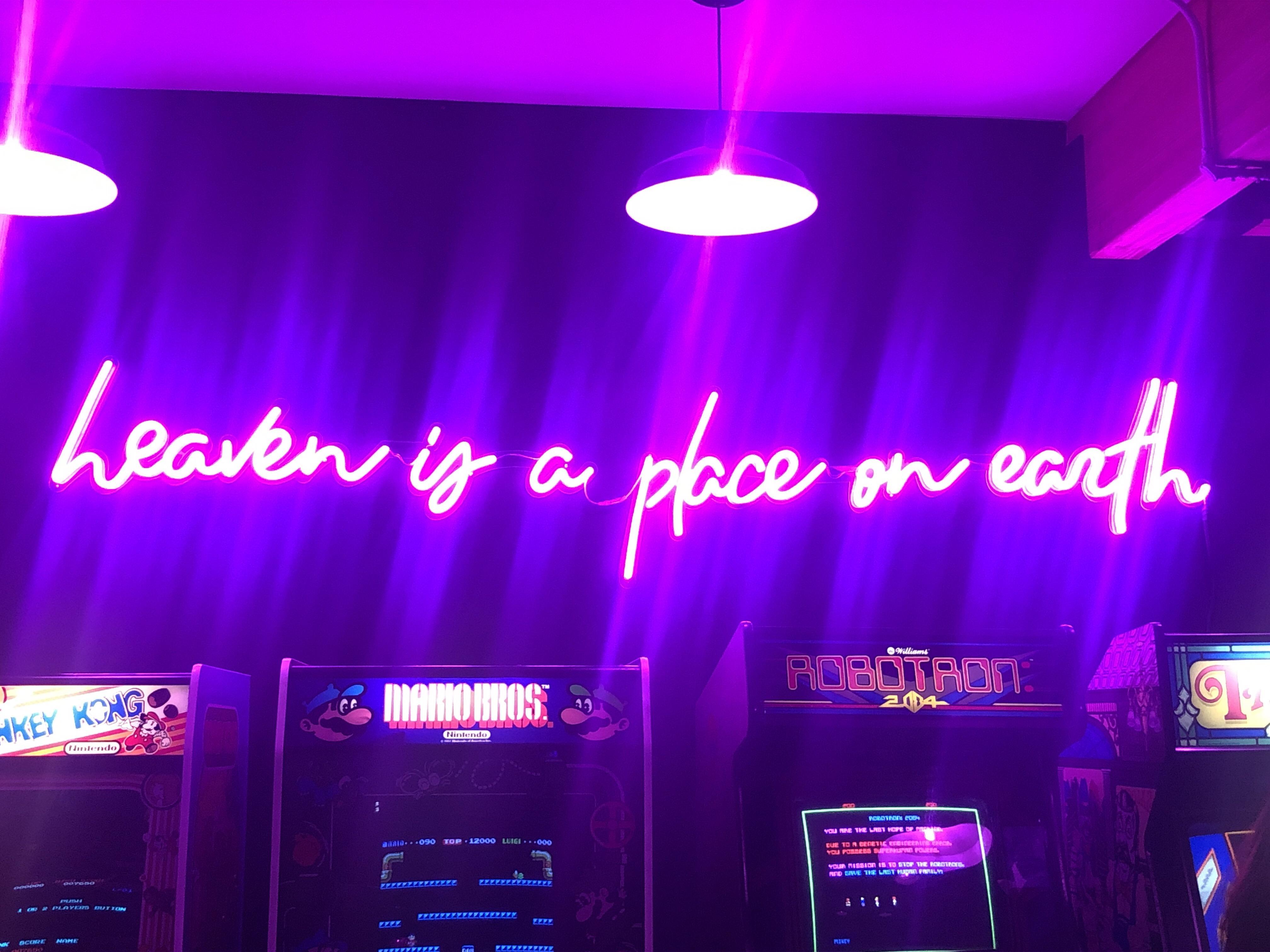 aurora OnlyFans header