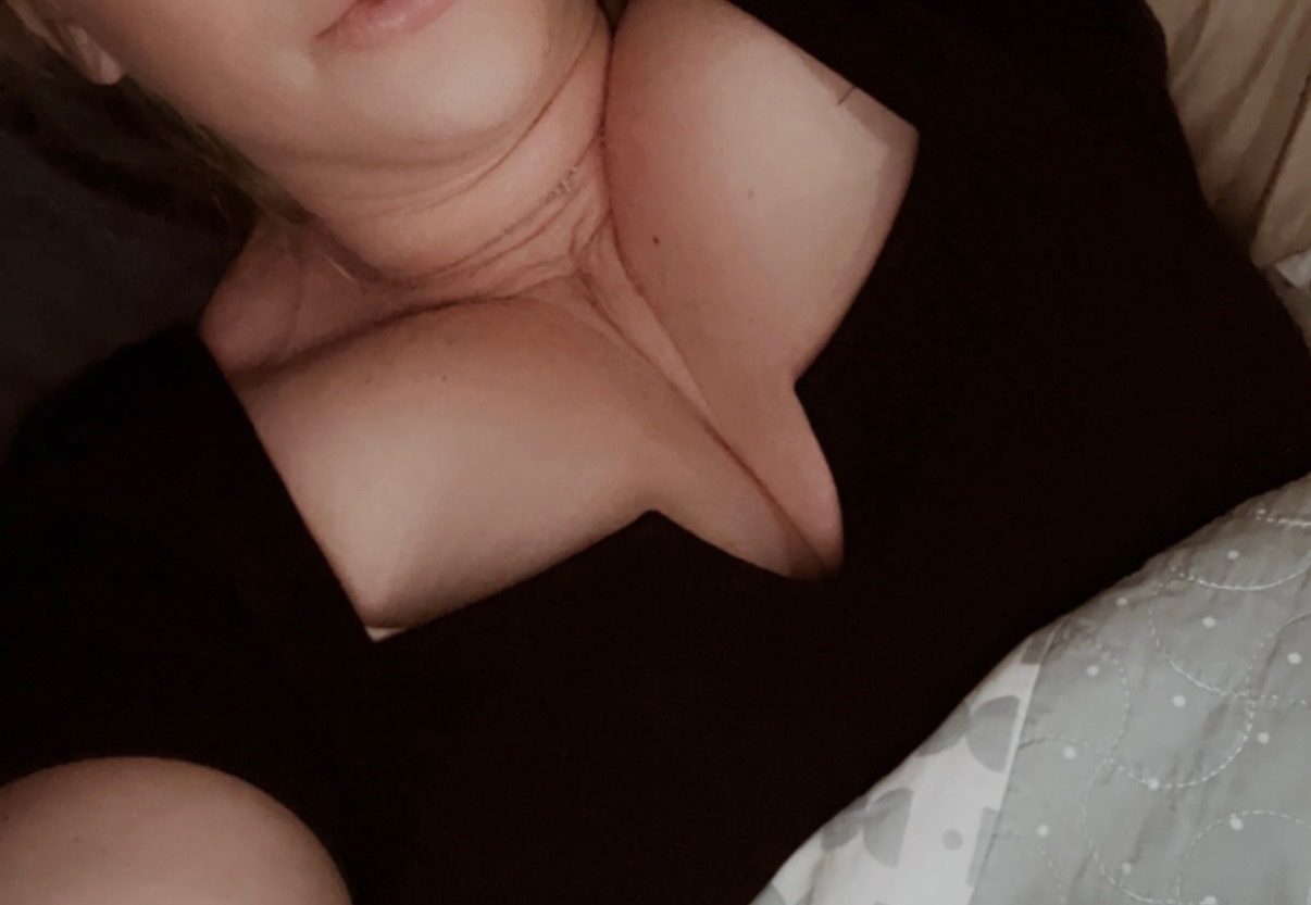 Imogen OnlyFans header