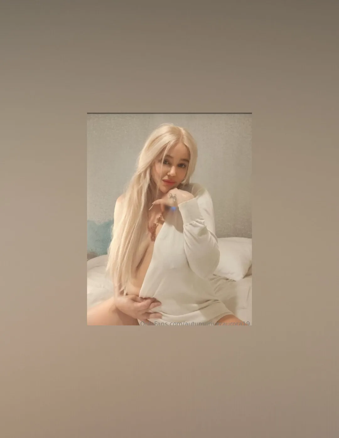 Autumn River Aurora OnlyFans header