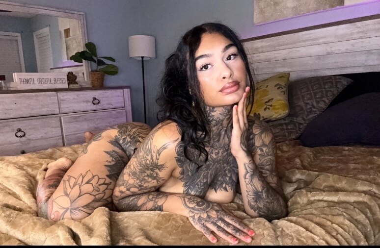 AVA EVE 🍒✨ OnlyFans header