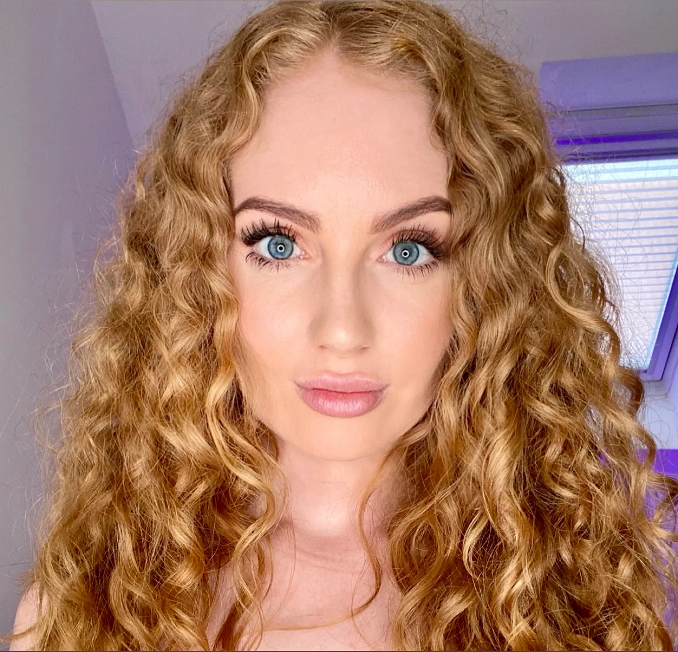 Ava 😜 🆇🆇🆇 OnlyFans header