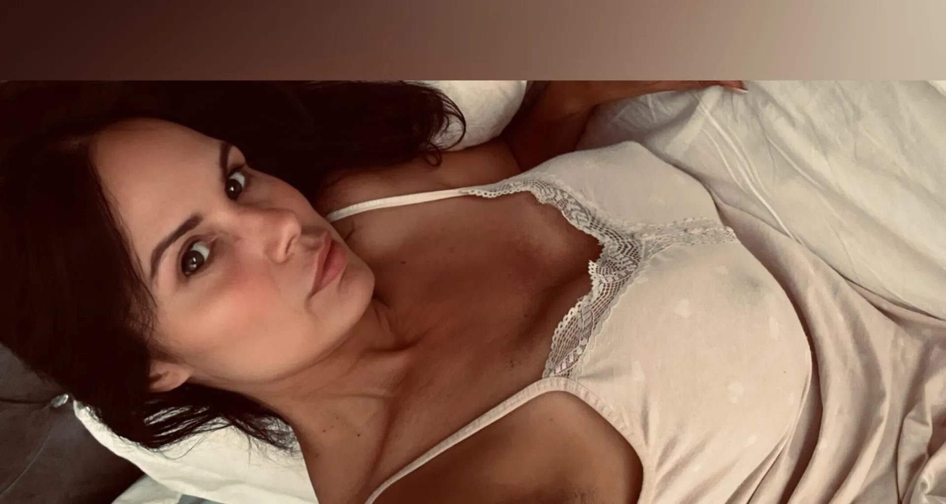Ava Jane OnlyFans header