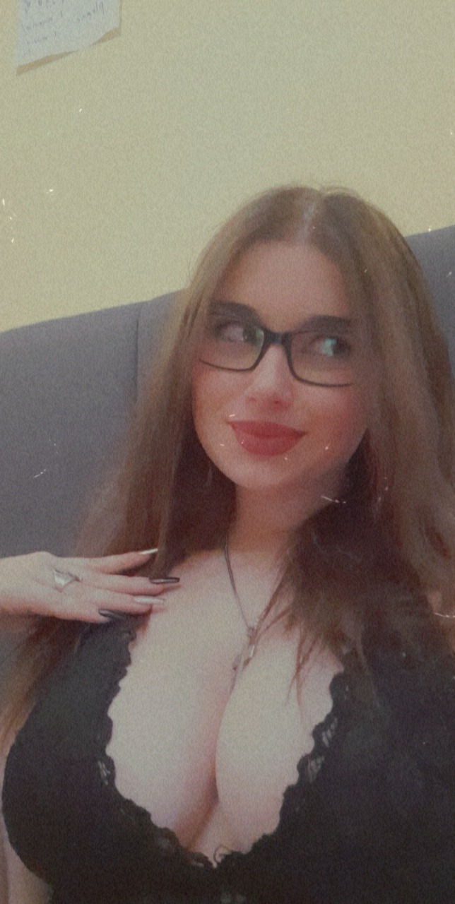 avani Thadewald OnlyFans header