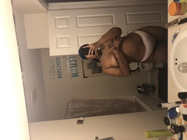 Aviona Harris OnlyFans header