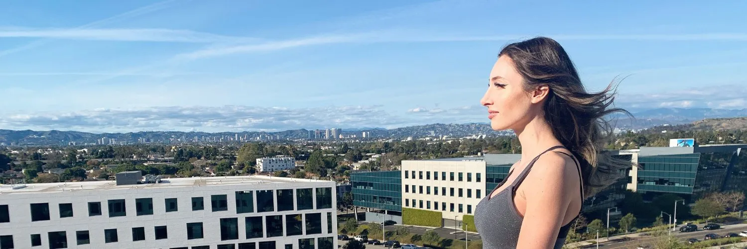 Avori OnlyFans header