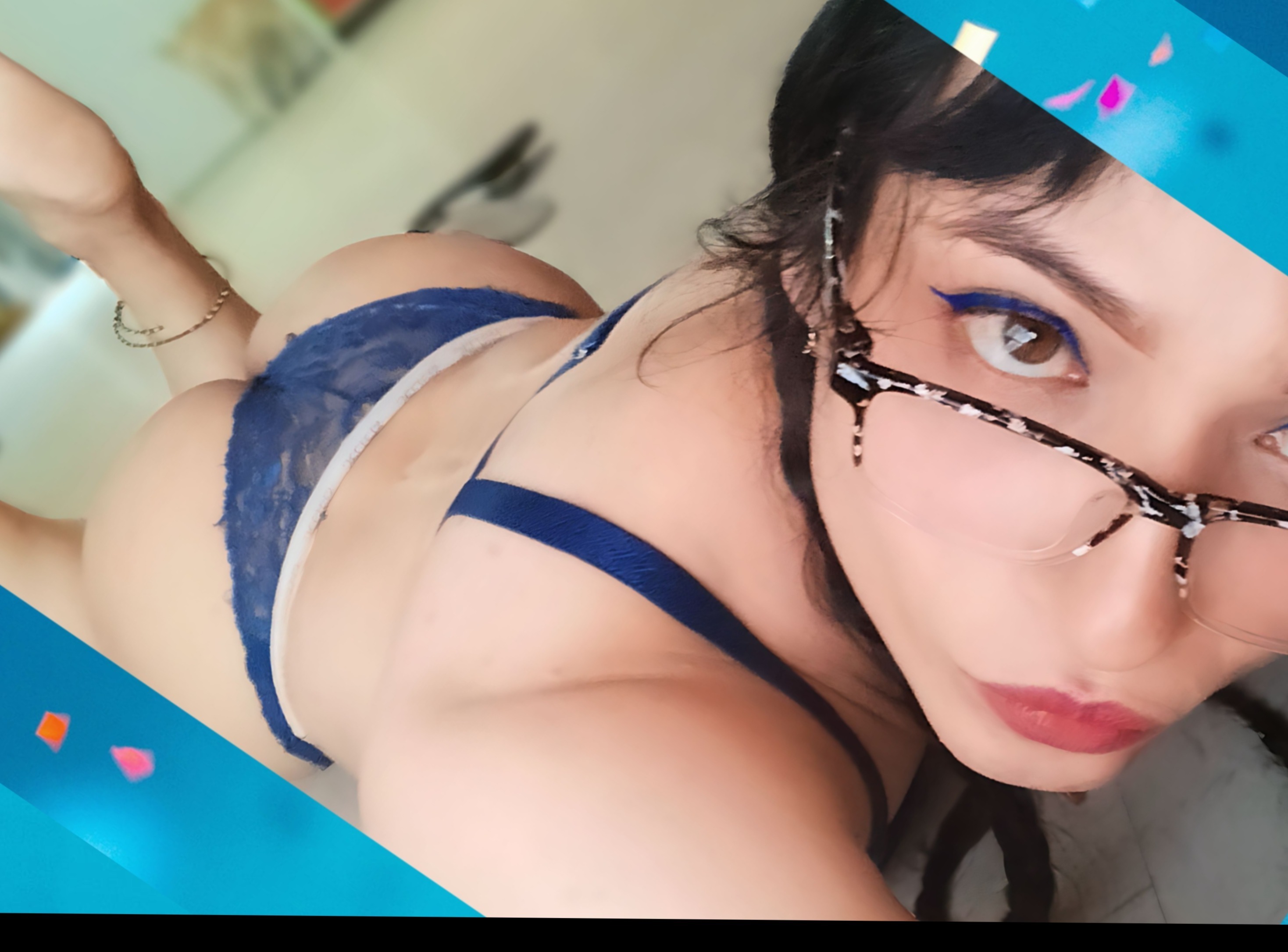 Avril yoanna OnlyFans header