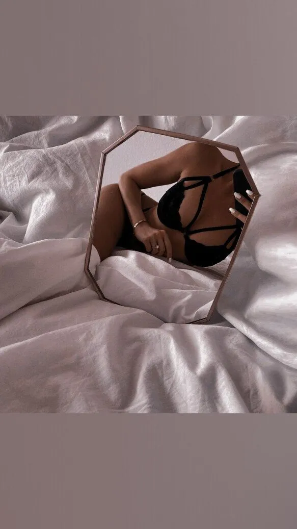 @Avrjade 🦄 OnlyFans header