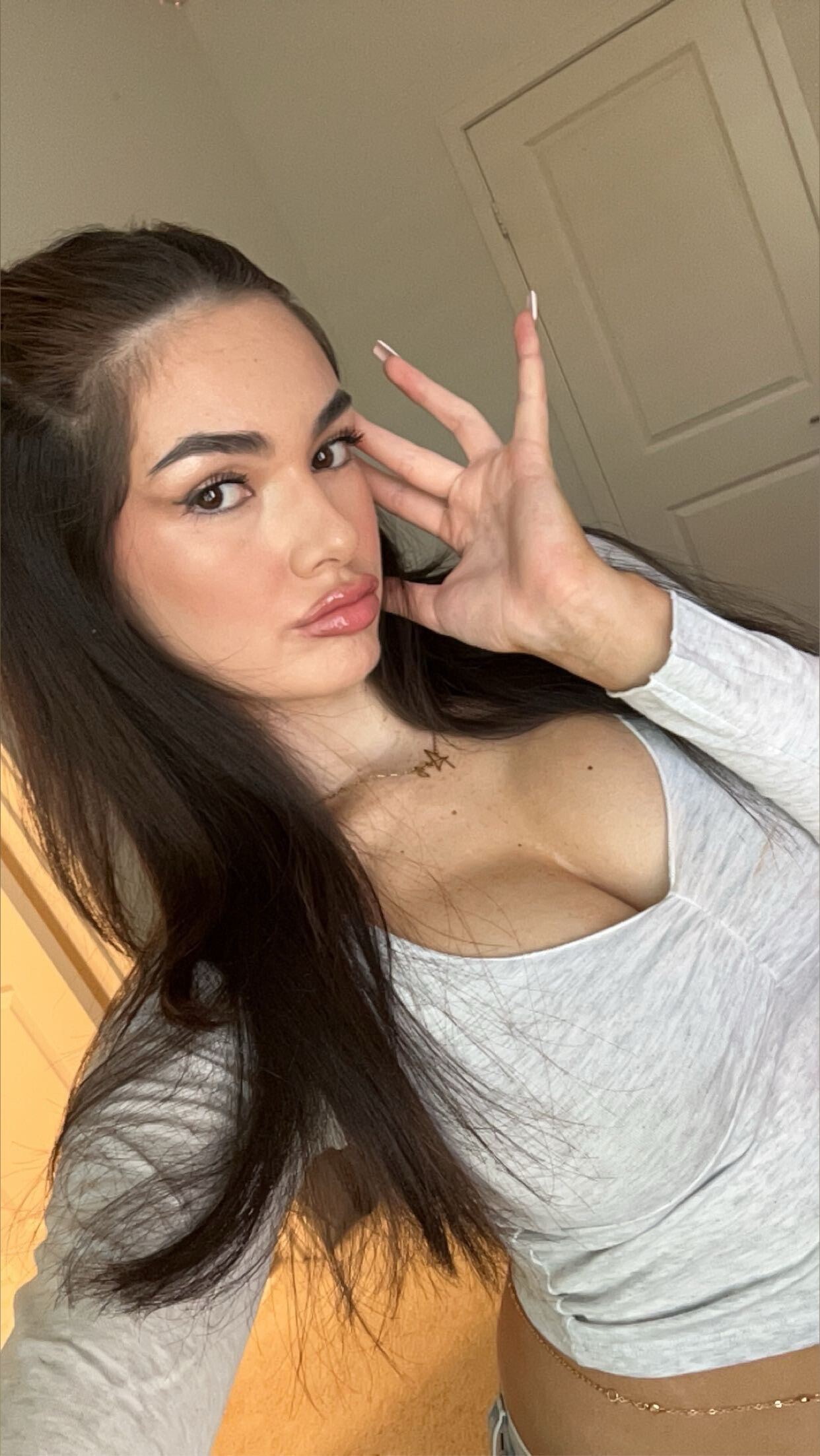 Avry Jenner Free Page