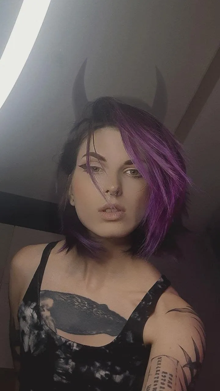 ＭＩΛ   Ｍ ΛＲＩＣＨ