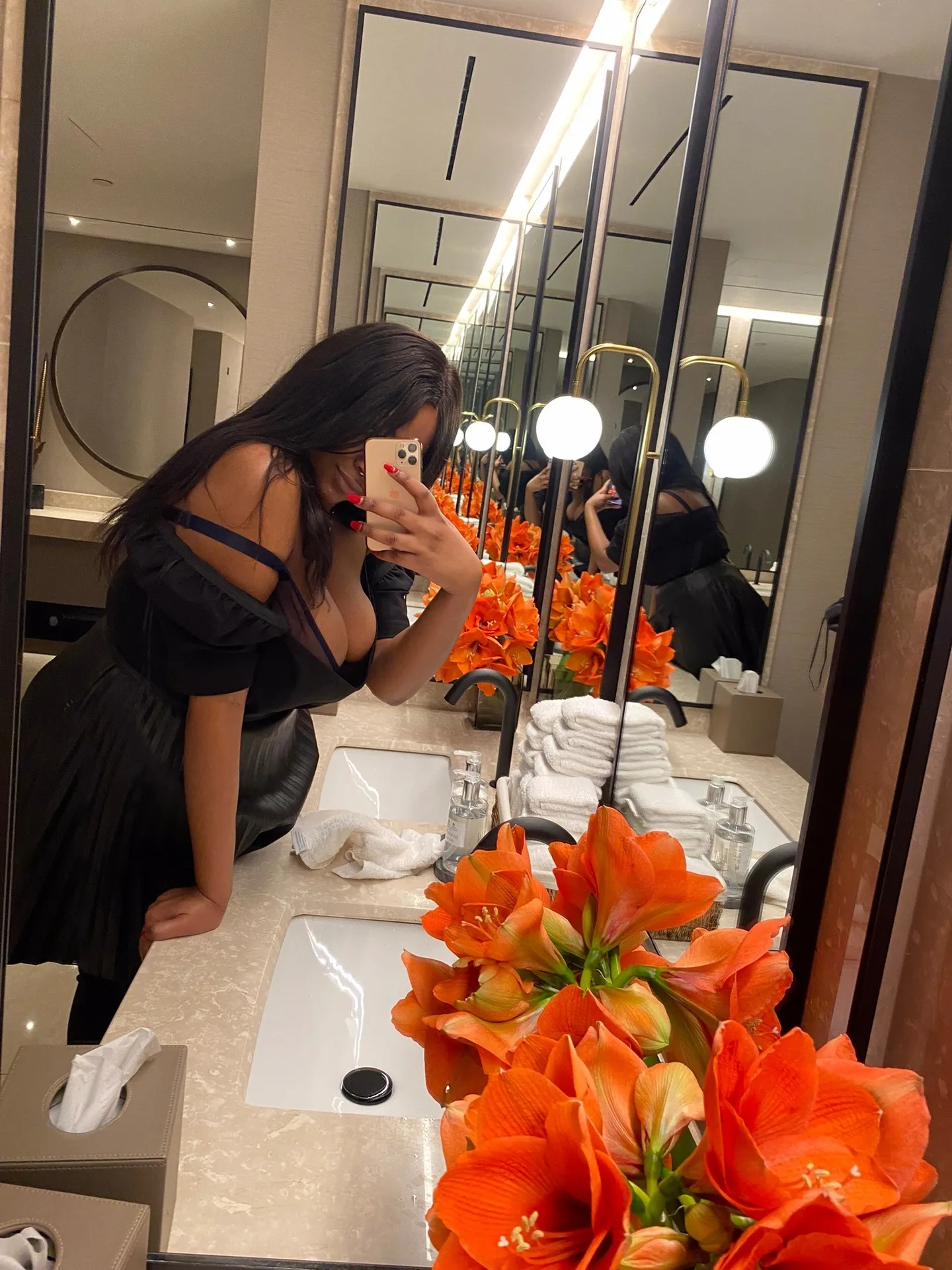 Ari’s Free Account OnlyFans profile picture