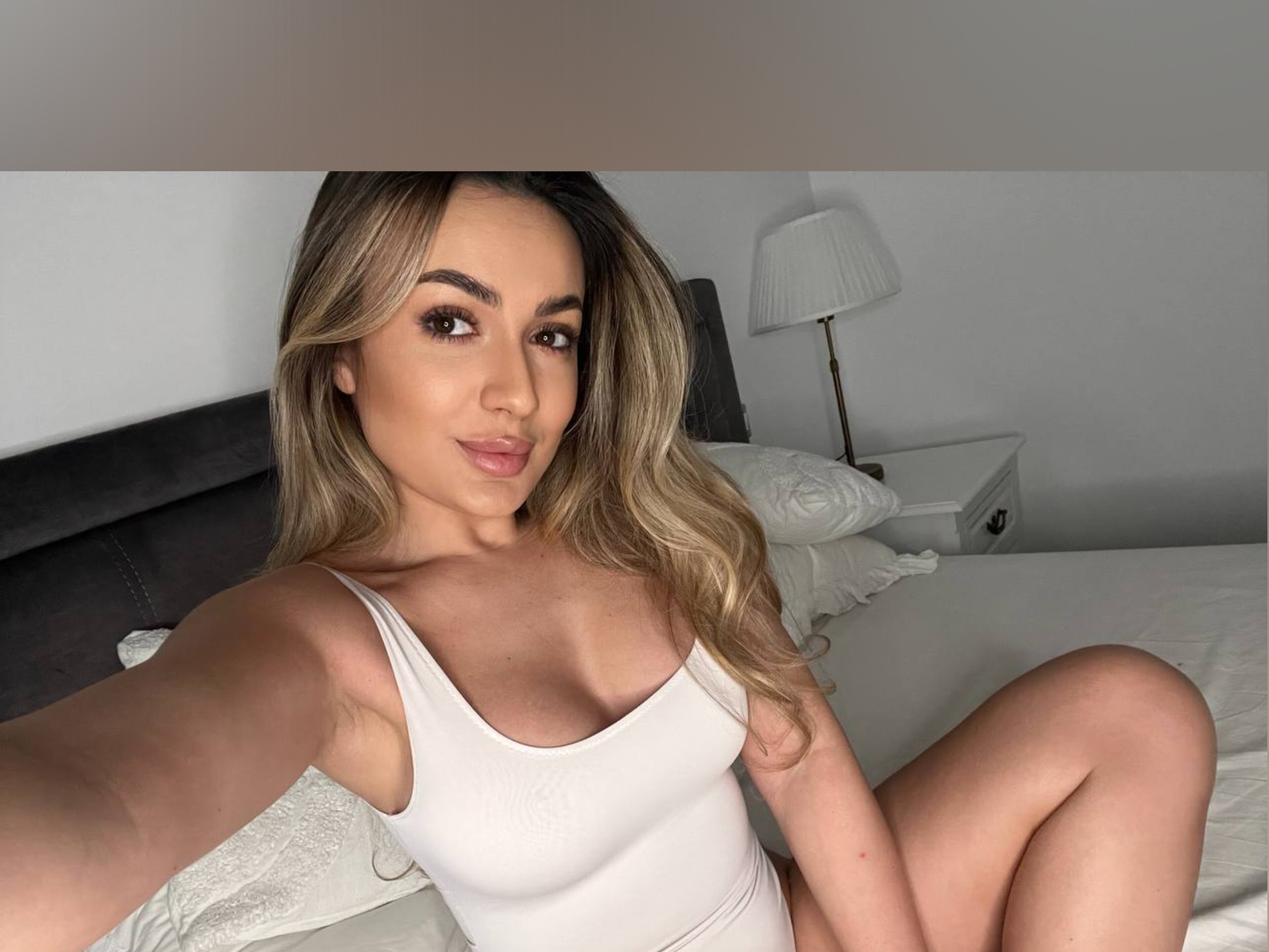 ✅𝐀𝐘𝐀𝐍𝐀 𝐒𝐈𝐍✅ OnlyFans header