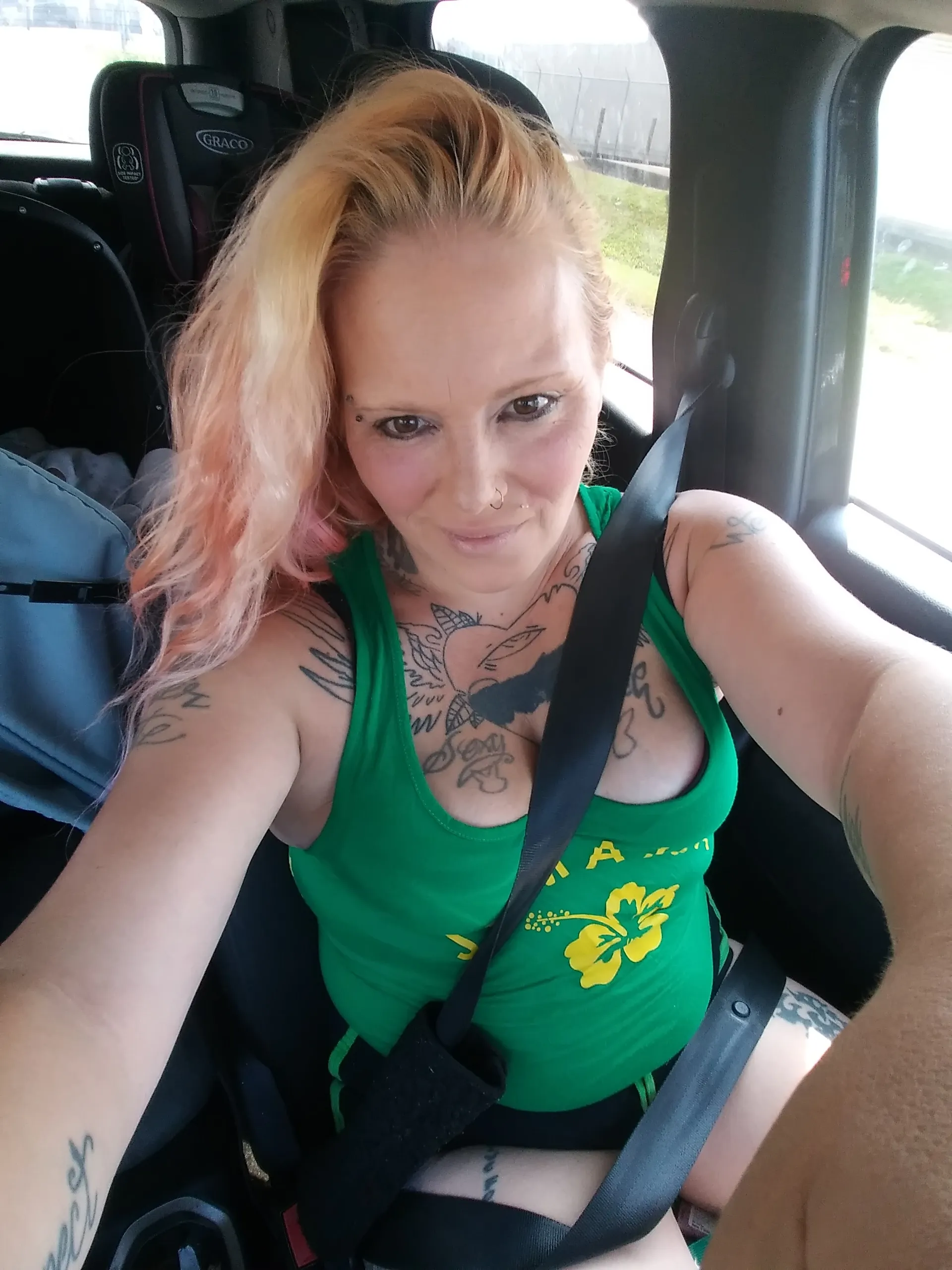 Aysia OnlyFans header