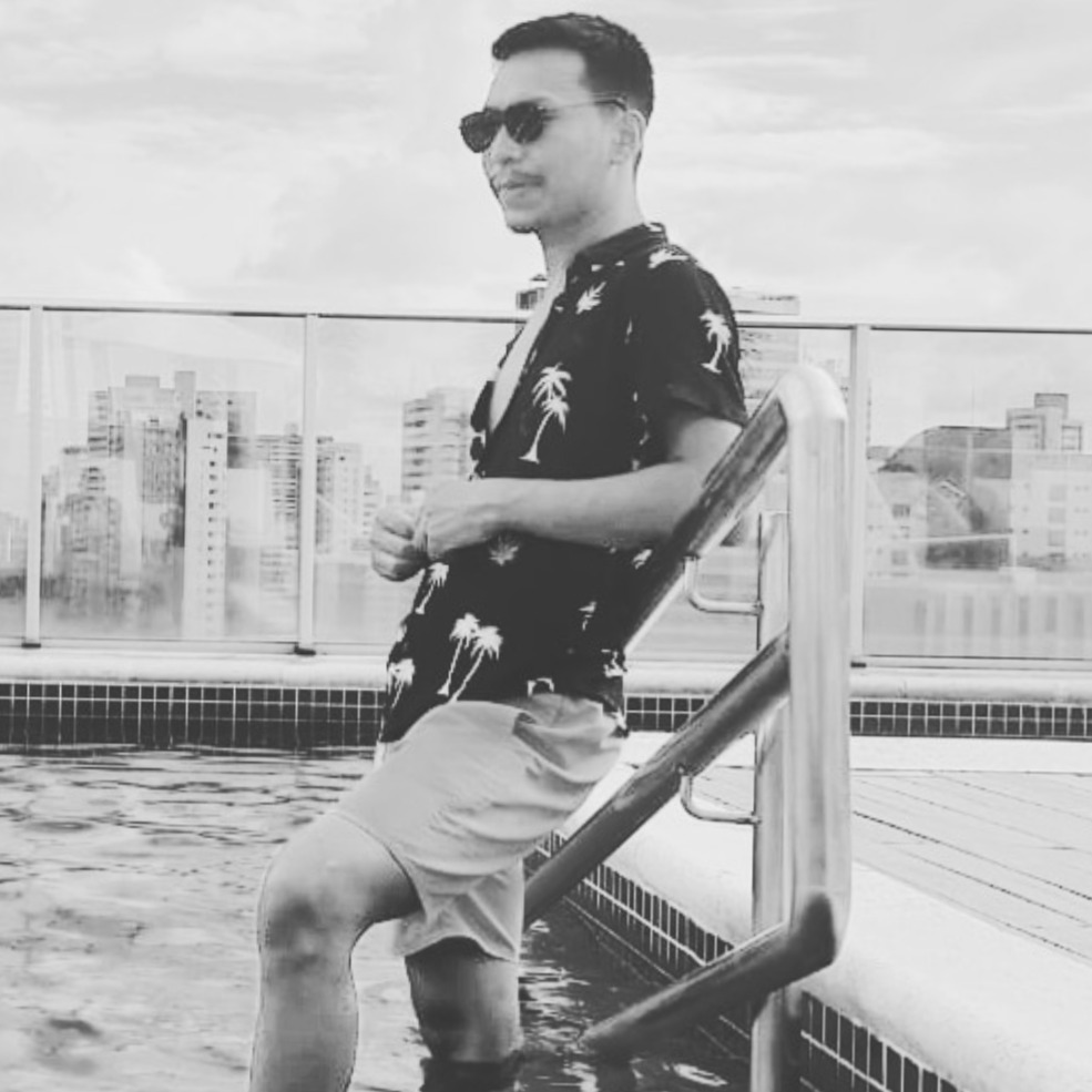 doctor 👨🏽‍⚕️😈🍑🍆