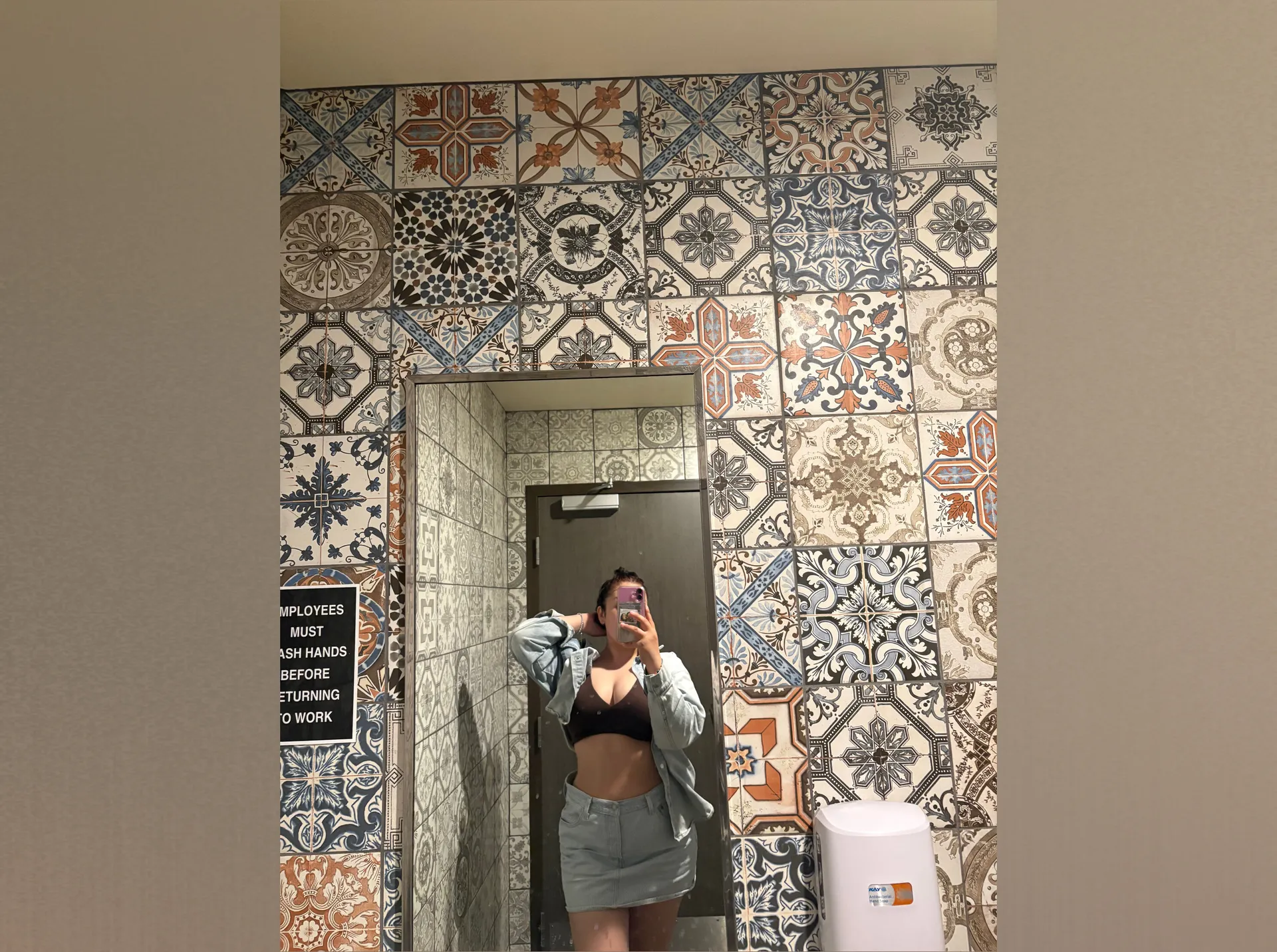 Aylin Deiri OnlyFans header