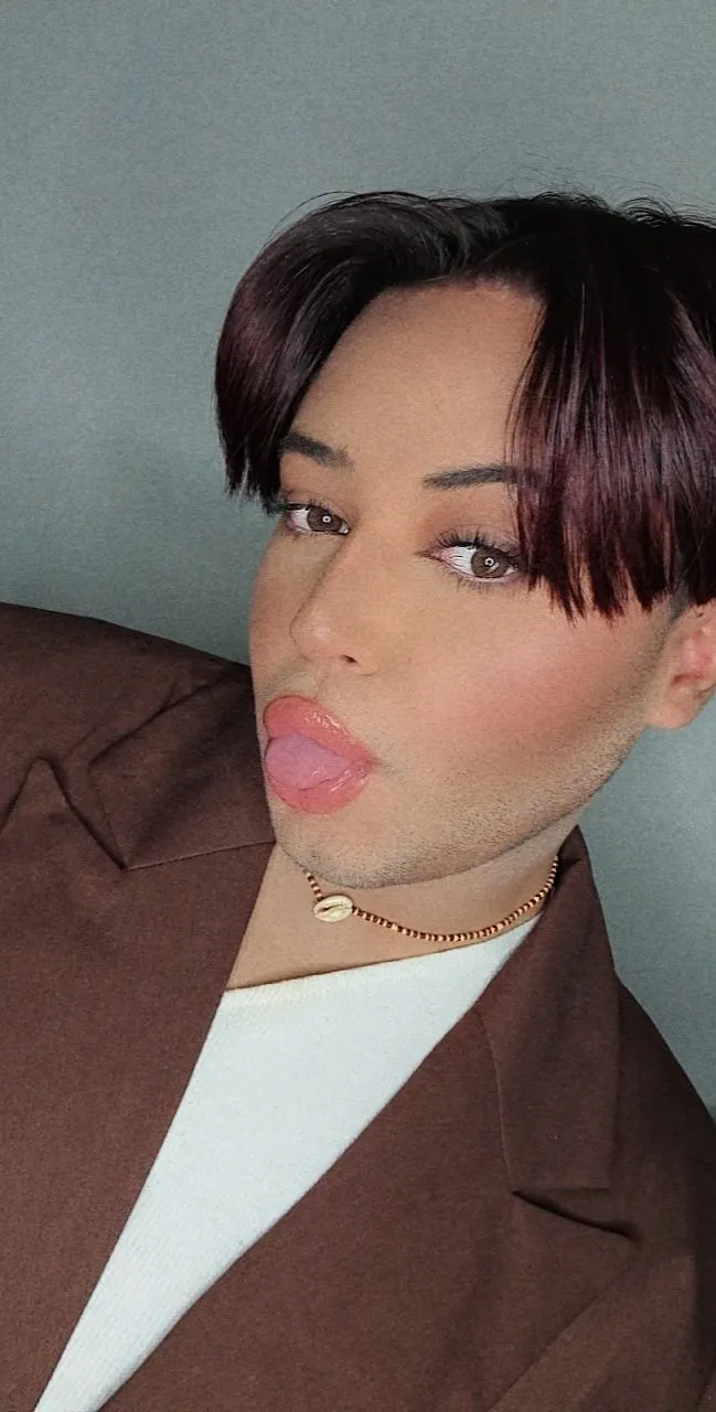 Aymen OnlyFans header