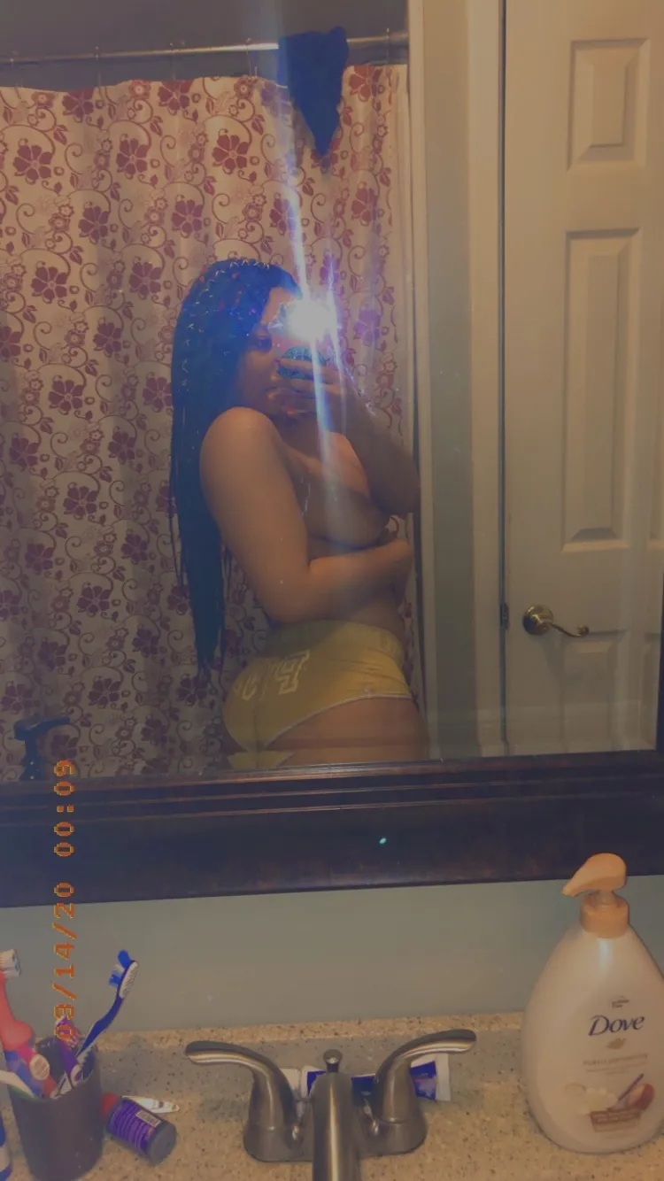 Azzy the freak hoe💦🍑 OnlyFans header