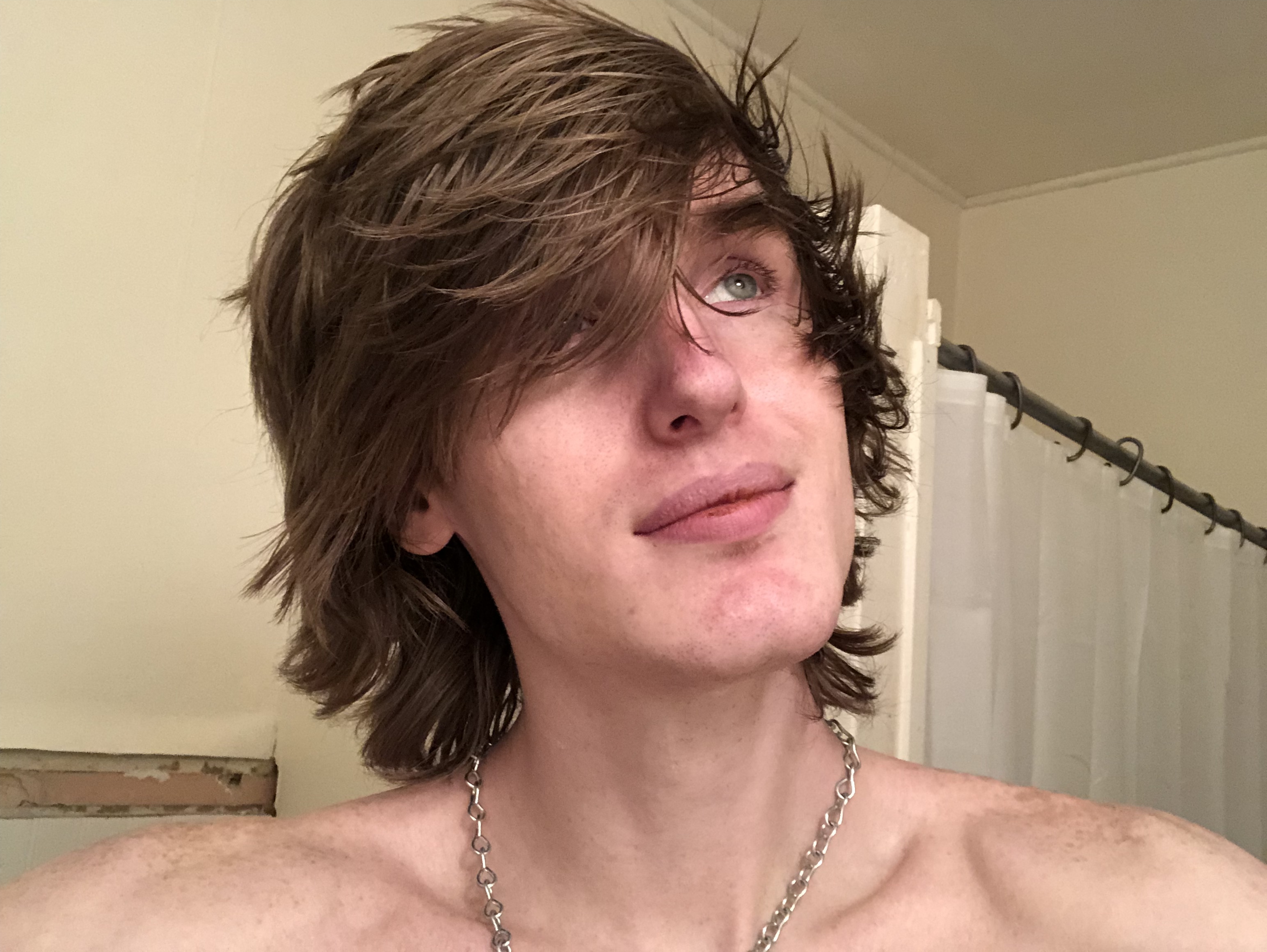 azoozelAD OnlyFans header