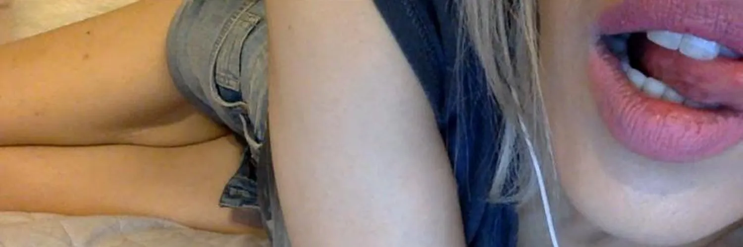 Azramodelcam4 OnlyFans header